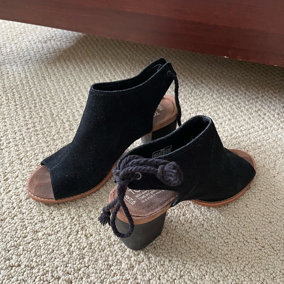 TOMS Elba sandal in black - Picture 4 of 6